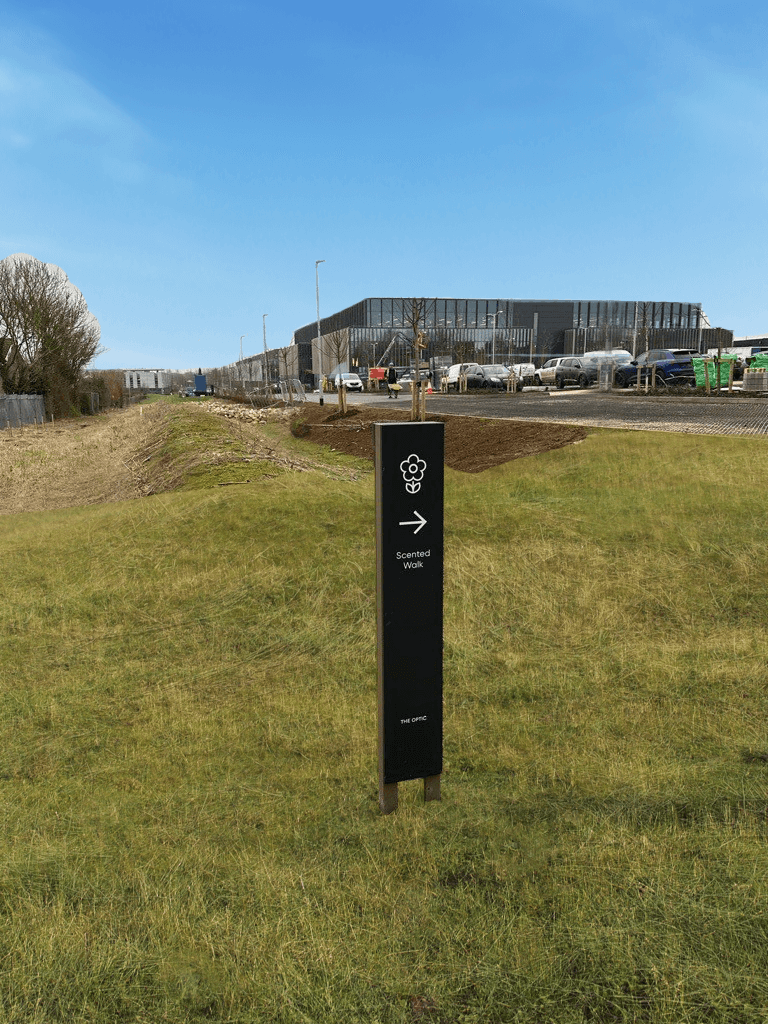 Scented route sign